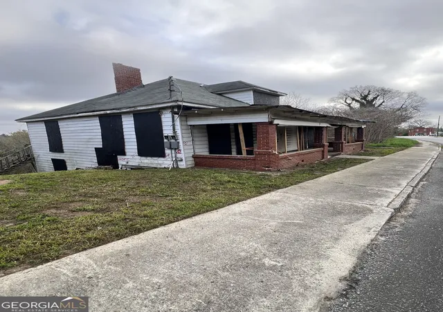 Homes for sale in Macon, GA | 2265 Clayton St, Macon, GA 31204 | MLS# 10713896