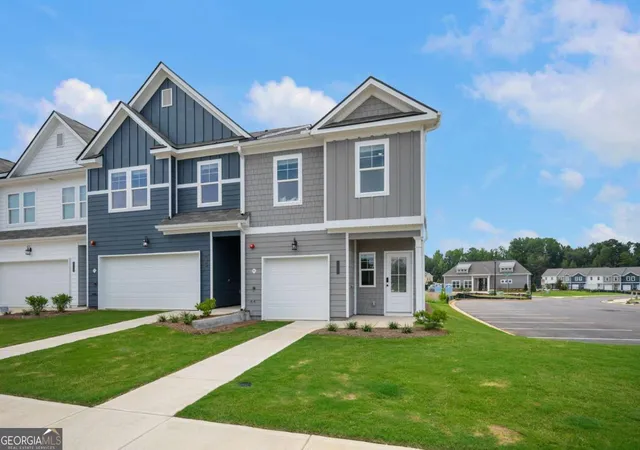 Photo 3 of Townhouse for sale at 9448 Maple Grv Ln #61, Jonesboro, GA 30238 | MLS# 10661924 | Listing updated on 2026-06-02