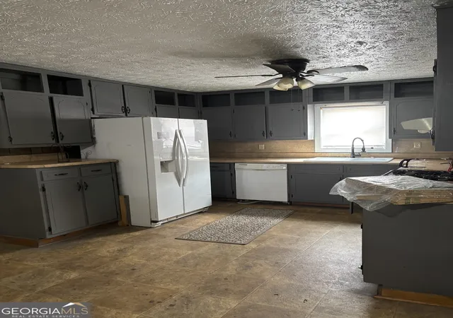 3rd image of 5355 Salem Rd, Covington, GA 30016 | MLS# 10817160