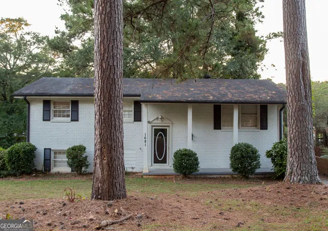 1st image of 1681 Atherton Cir, Decatur, GA 30035 | MLS# 10791310