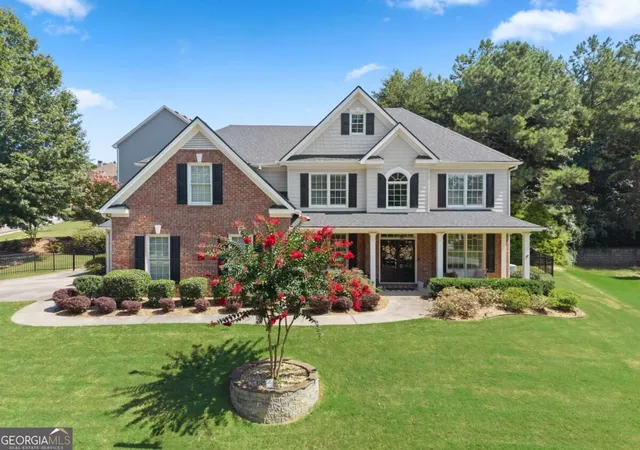 Photo 1 of Single family home for sale at 1820 Overlook Springs Ln, Cumming, GA 30040 | MLS# 10831669 | Listing updated on 2026-09-13