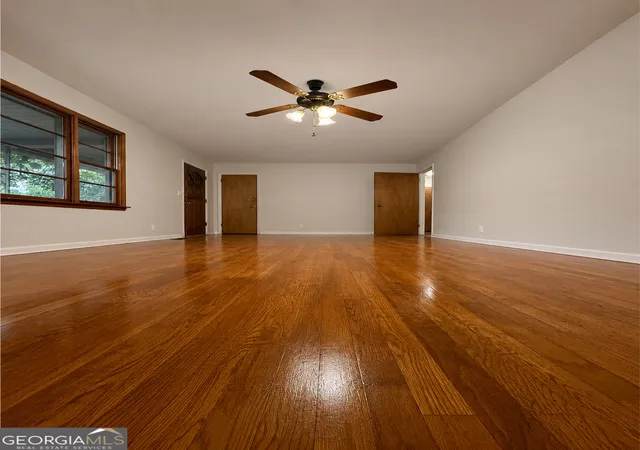 4th image of 154 Poplar Cir, Lagrange, GA 30241 | MLS# 10811835