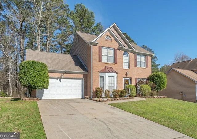 Photo 2 of Single family home for sale at 6914 Waters Edge Dr, Stone Mountain, GA 30087 | MLS# 10691454 | Listing updated on 2026-07-04