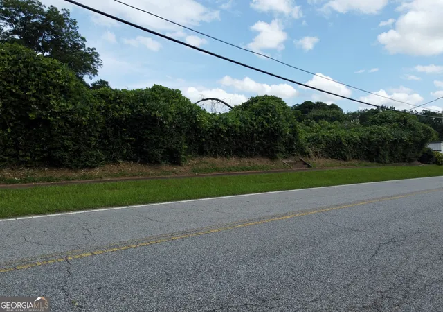 7th image of 647 N Clayton St, Lawrenceville, GA 30046 | MLS# 10815771