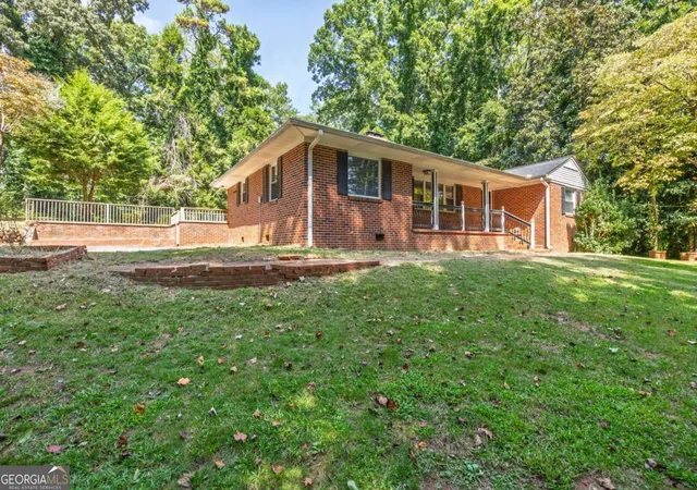 2nd image of 250 Memorial Dr, Dallas, GA 30132 | MLS# 10618364
