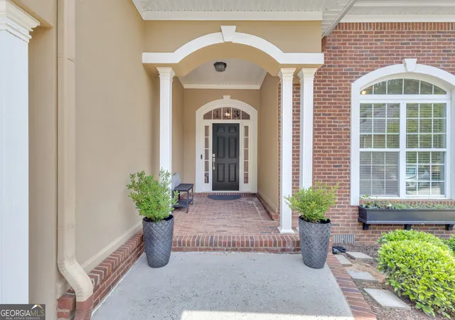 Homes for sale in Peachtree City, GA | 123 Crown Ct, Peachtree City, GA 30269 | MLS# 10759086