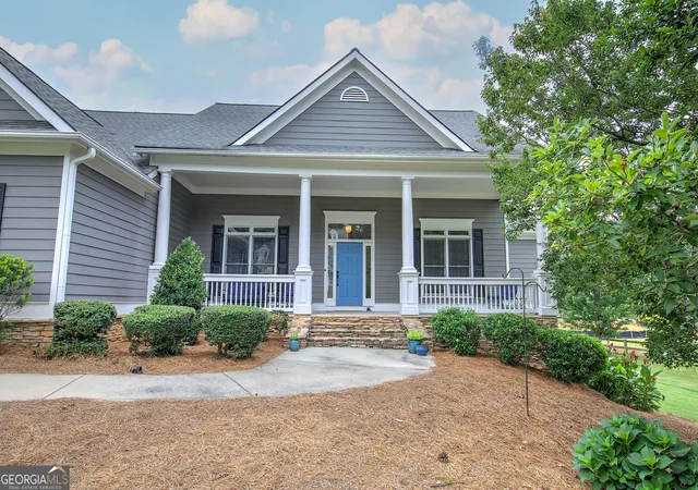 Photo 3 of Single family home for sale at 24 Heartwood Dr Sw, Cartersville, GA 30120 | MLS# 10813393 | Listing updated on 2026-08-15