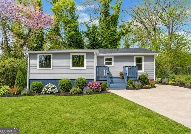 1st image of 2466 Sw Old Hapeville Rd Sw, Atlanta, GA 30315 | MLS# 10789690