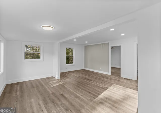 Photo 3 of Single family home for sale at 2466 SW Old Hapeville Rd, Atlanta, GA 30315 | MLS# 10789690 | Listing updated on 2026-07-23