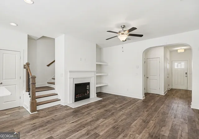 Photo 3 of Townhouse for sale at 1962 Dillon Dr, Lithonia, GA 30058 | MLS# 10733565 | Listing updated on 2026-09-11