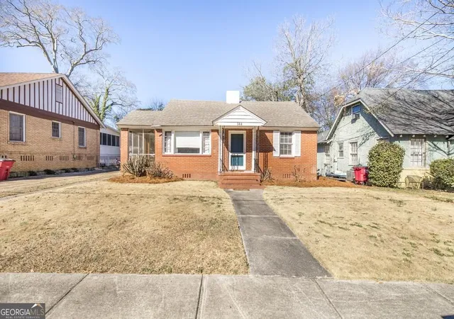 Photo 2 of Single family home for sale at 144 Desoto Pl, Macon, GA 31204 | MLS# 10827555 | Listing updated on 2026-08-30