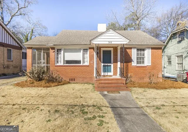 Photo 3 of Single family home for sale at 144 Desoto Pl, Macon, GA 31204 | MLS# 10827555 | Listing updated on 2026-08-30