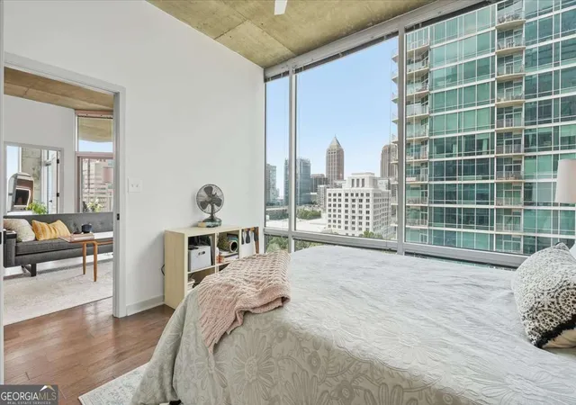 3rd image of 923 Peachtree St Ne #1328, Atlanta, GA 30309 | MLS# 10804692