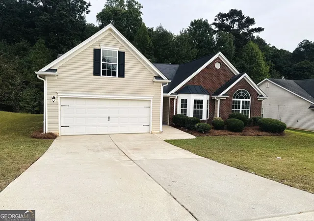 Single family home for sale at 180 Meadowbrook Ct, Covington, GA 30016 | MLS# 10869960