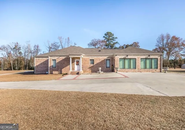 4th image of 625 Walke Dairy Rd, Dublin, GA 31021 | MLS# 10815998