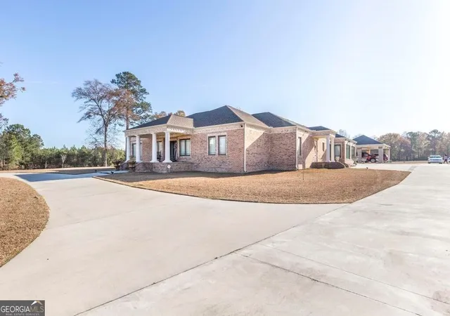 5th image of 625 Walke Dairy Rd, Dublin, GA 31021 | MLS# 10815998