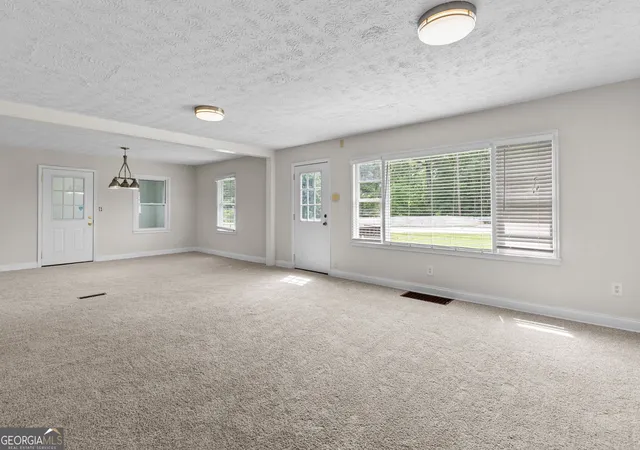 Photo 3 of Single family home for sale at 641 Hwy 23 Nw, Suwanee, GA 30024 | MLS# 10831095 | Listing updated on 2026-09-03