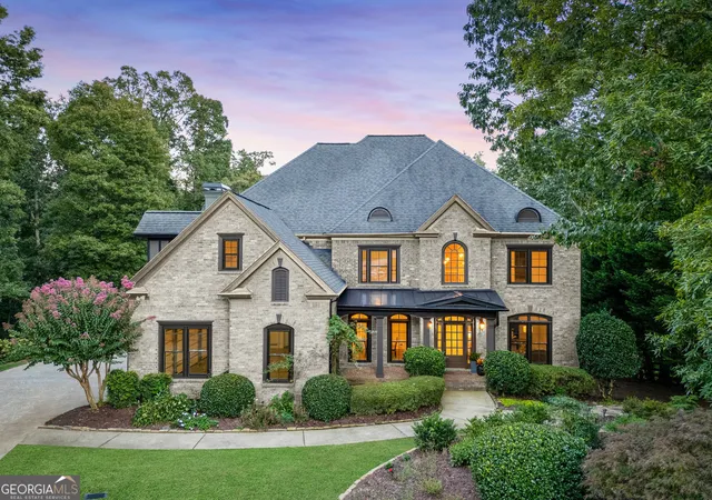 Photo 2 of Mansion for sale at 16062 Inverness Trl, Alpharetta, GA 30004 | MLS# 10600780 | Listing updated on 2025-10-14