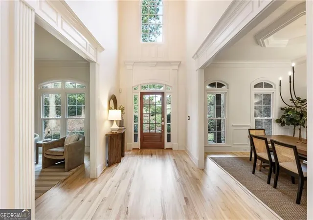 Photo 4 of Single family home for sale at 16062 Inverness Trl, Alpharetta, GA 30004 | MLS# 10600780 | Listing updated on 2025-10-14