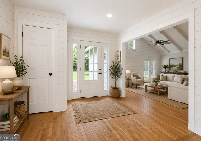 5th image of 330 Sandy Lake Circle, Fayetteville, GA 30214 | MLS# 10788625
