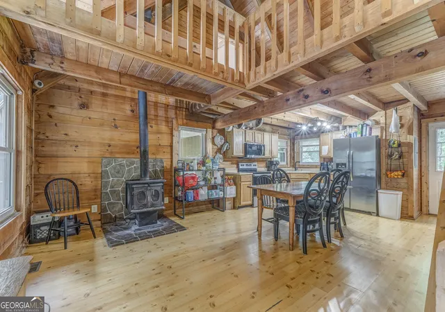 3rd image of 519 E Valley Rd Ne, Rydal, GA 30171 | MLS# 10535072