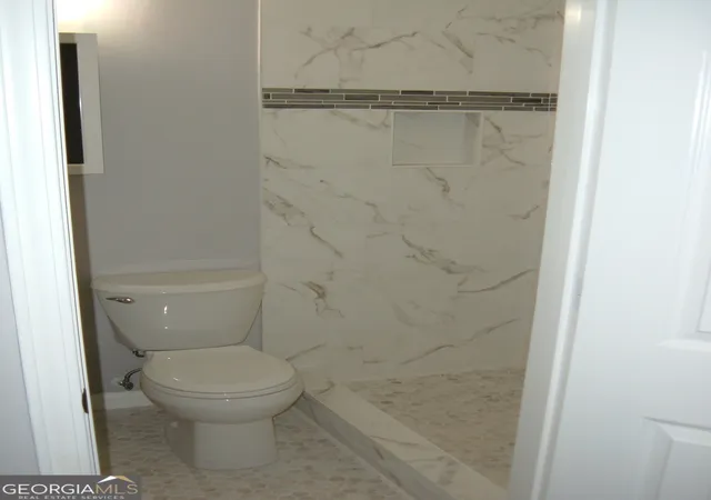 Photo 4 of Single family home for sale at 3212 Delmar Ln, Atlanta, GA 30311 | MLS# 10793400 | Listing updated on 2026-09-12