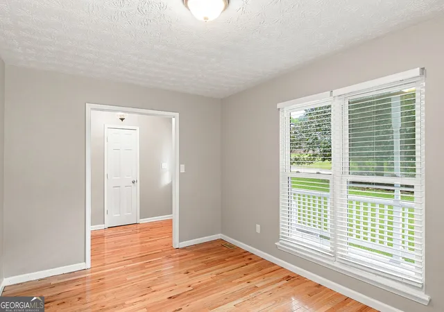 Photo 4 of Single family home for sale at 1978 Lullwater Cir, Jonesboro, GA 30236 | MLS# 10836744 | Listing updated on 2026-09-18
