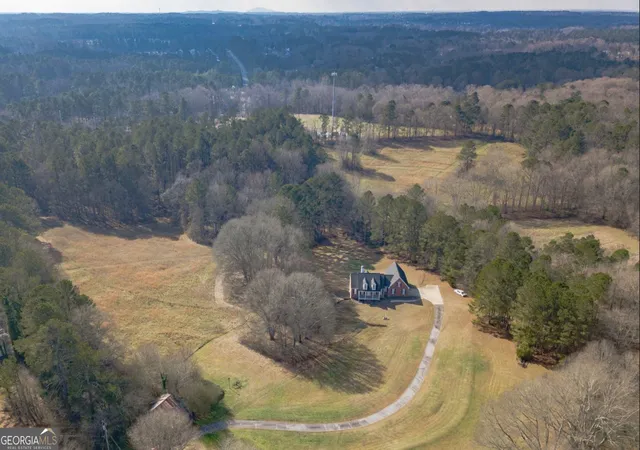 Photo 1 of Sale Pending at 928 Grayson New Hope Rd, Lawrenceville, GA 30045 | MLS# 10010777 | Listing updated on 2026-01-27