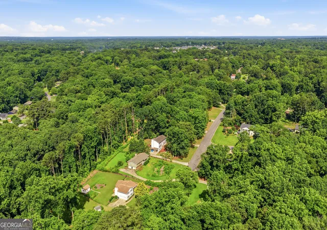 Photo 4 of Single family home for sale at 305 Saint Patrick Dr Sw, Mableton, GA 30126 | MLS# 10780495 | Listing updated on 2026-10-08