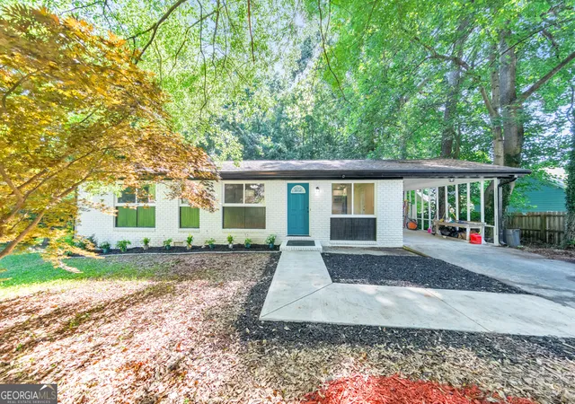 2nd image of 2461 Sherwood Pl Sw, Marietta, GA 30008 | MLS# 10777804