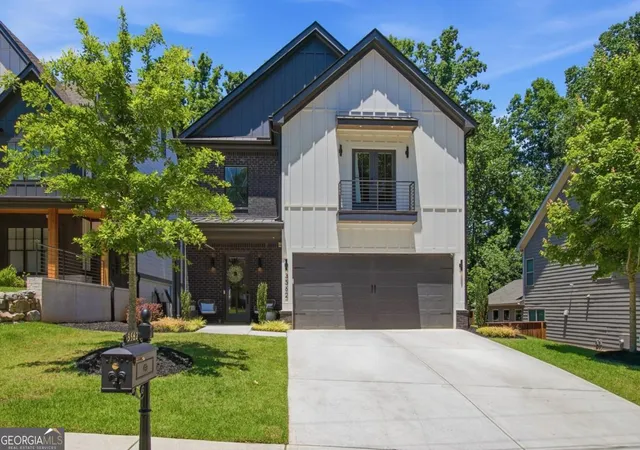 2nd image of 3562 S Sherwood Rd Se, Smyrna, GA 30082 | MLS# 10817264