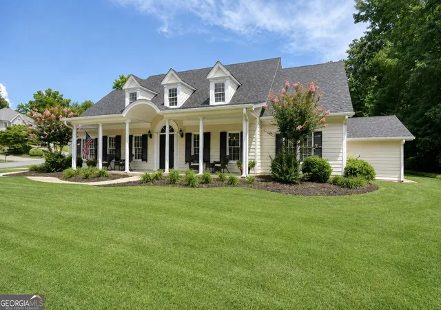 2nd image of 2564 Chestea Dr Ne, Marietta, GA 30066 | MLS# 10820751