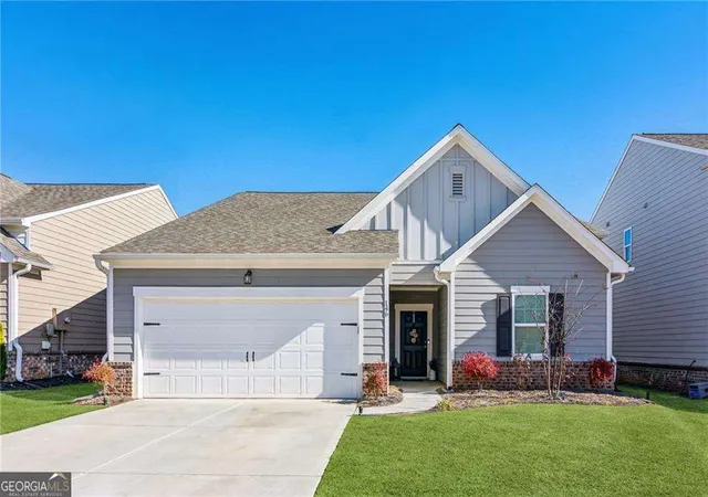 Photo 1 of Single family home for sale at 146 Knightsbridge Ln, Winder, GA 30680 | MLS# 10736604 | Listing updated on 2026-08-19