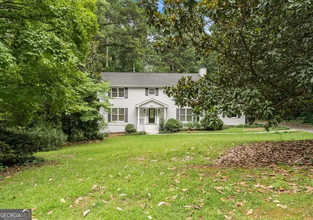 2nd image of 5862 Musket Ln, Stone Mountain, GA 30087 | MLS# 10818826