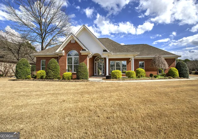 Photo 1 of Single family home for sale at 120 Vinings Way Se, Calhoun, GA 30701 | MLS# 10710681 | Listing updated on 2026-07-07