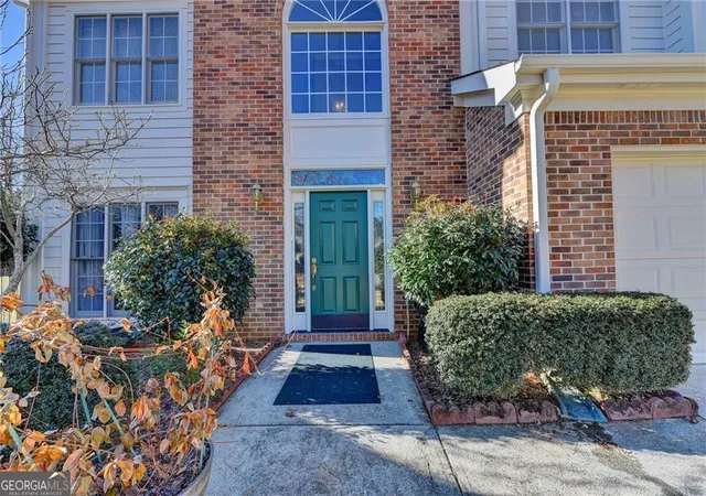 3rd image of 2390 Walnut Grove Wy, Suwanee, GA 30024 | MLS# 10681149