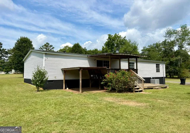 Photo 4 of Manufactured home for sale at 3420 Hardman Morris Rd, Colbert, GA 30628 | MLS# 10804330 | Listing updated on 2026-09-10