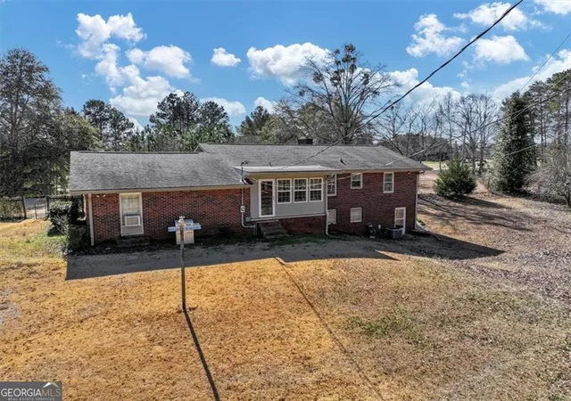 3rd image of 1891 Hwy 81, Mcdonough, GA 30252 | MLS# 10453527