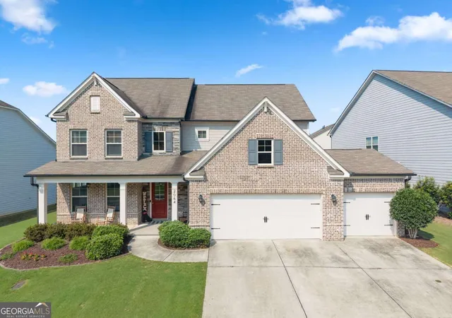 Photo 2 of Sale Pending at 2064 Woodmarsh Cir, Auburn, GA 30011 | MLS# 10816673 | Listing updated on 2026-09-10