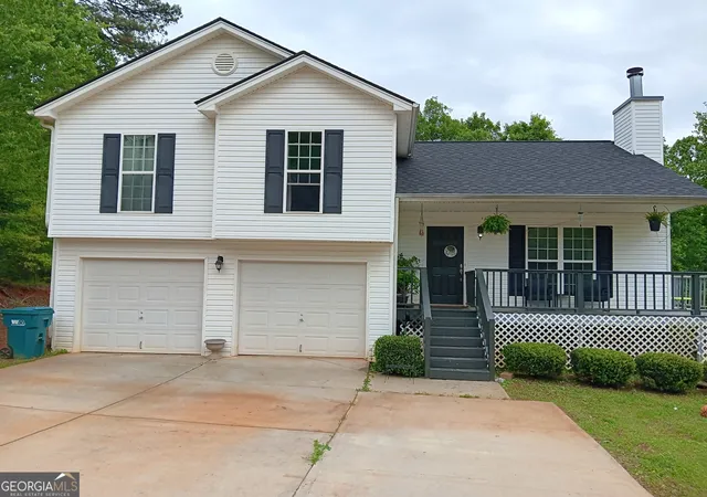 Homes for sale in Mount Airy, GA | 392 Ivy Hills Cir, Mount Airy, GA 30563 | MLS# 10756148