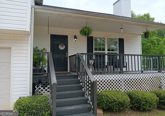 Homes for sale in Mount Airy, GA | 392 Ivy Hills Cir, Mount Airy, GA 30563 | MLS# 10756148