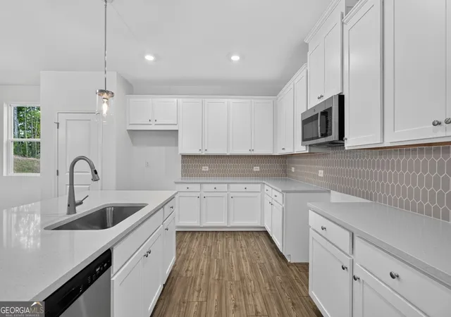 Photo 2 of Single family home for sale at 3659 Sagecrest Dr, Buford, GA 30519 | MLS# 10786035 | Listing updated on 2026-09-18