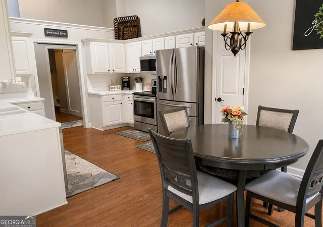 Photo 3 of Single family home for sale at 1305 Overland Park Dr, Braselton, GA 30517 | MLS# 10834664 | Listing updated on 2026-09-10