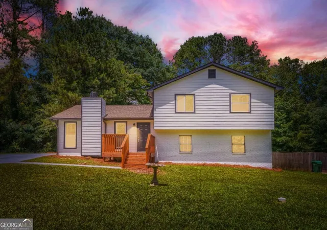 Homes for sale in Stone Mountain, GA | 4436 Cypress Ridge Ln, Stone Mountain, GA 30083 | MLS# 10791381
