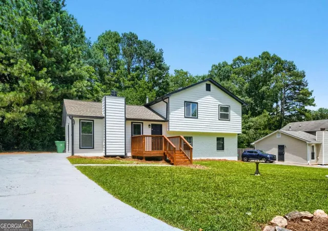 Homes for sale in Stone Mountain, GA | 4436 Cypress Ridge Ln, Stone Mountain, GA 30083 | MLS# 10791381