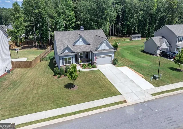 Photo 1 of Sale Pending at 297 Woodbury Ln, Hull, GA 30646 | MLS# 10819714 | Listing updated on 2026-09-04