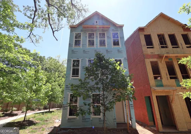 2nd image of 642 Memphis Dr, Scottdale, GA 30079 | MLS# 10781004