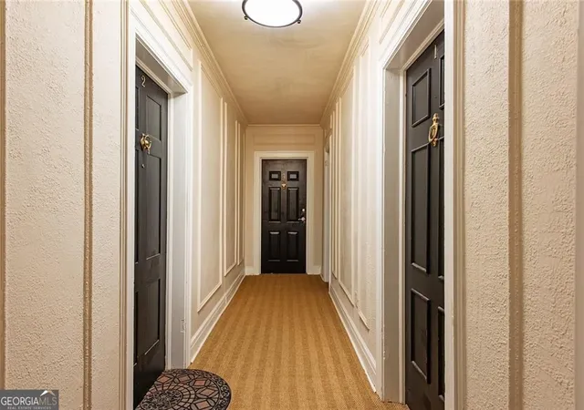 Listing Photo 5 - Condo for sale in building located at 2222 Peachtree Rd, Atlanta, GA 30309 - Unit #A3