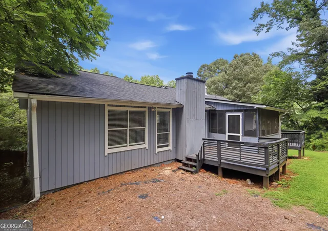 Photo 4 of Single family home for sale at 124 Creekview Dr, Woodstock, GA 30188 | MLS# 10700111 | Listing updated on 2026-09-18
