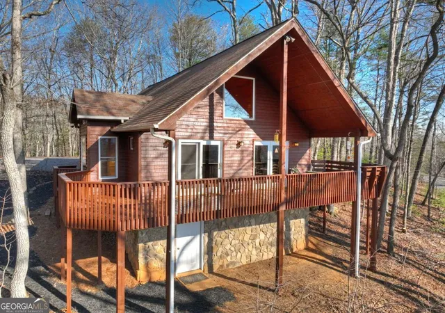 1st image of 1183 Bear Paw Trl, Blue Ridge, GA 30513 | MLS# 10722685